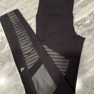alo leggings